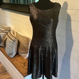 Tiana B. Dress Black Gold Stretch Cocktail Slimming- Size 10